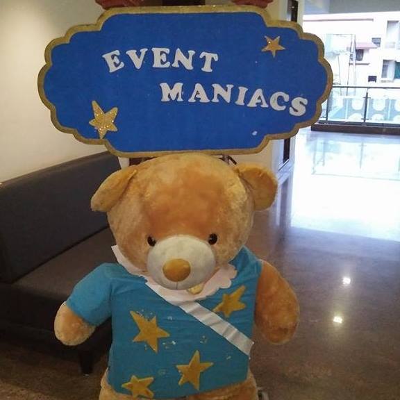 Event Maniacs event management company.